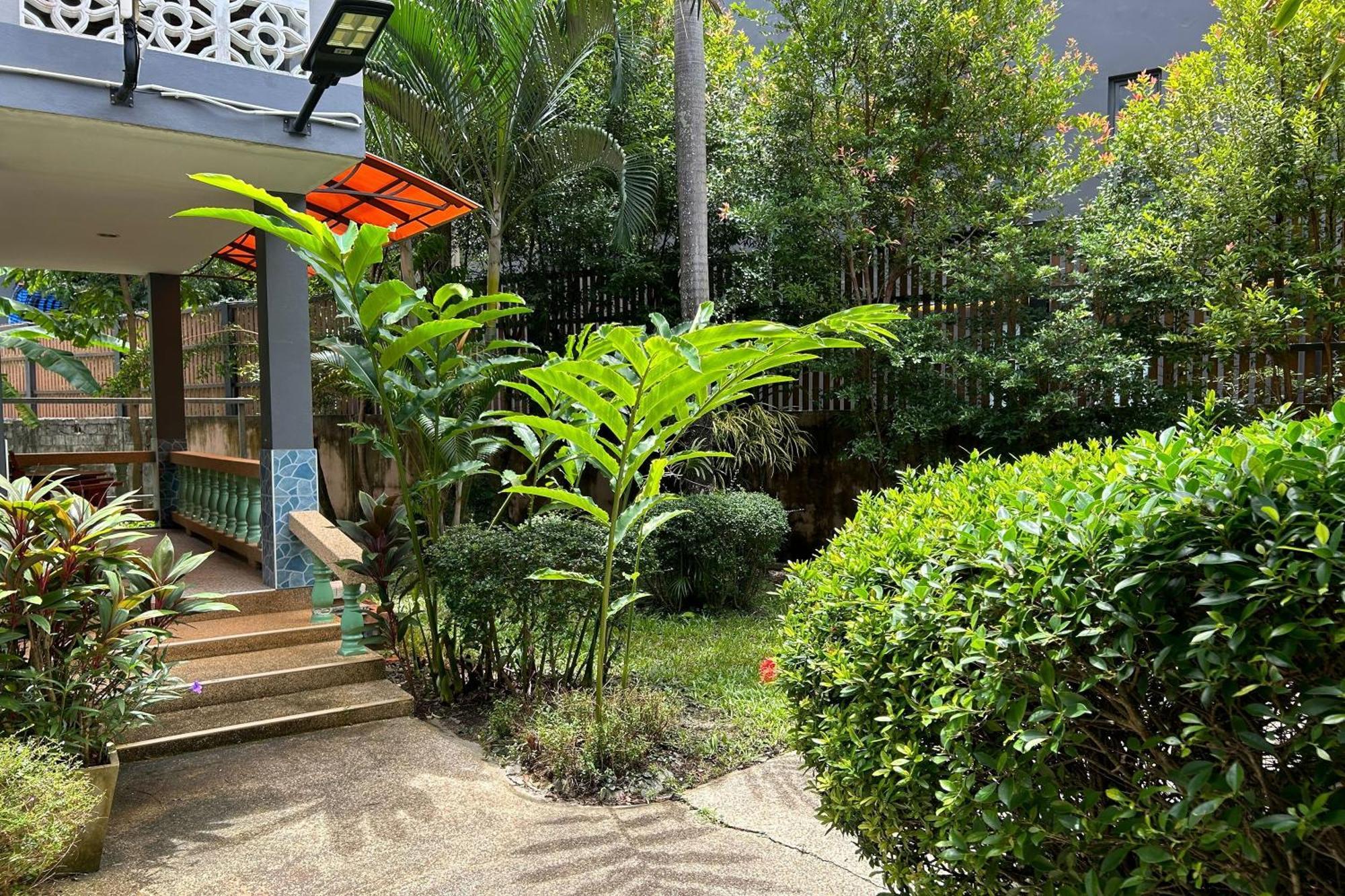 Wisma tamu Me Mee Place & Tour Krabi 2*